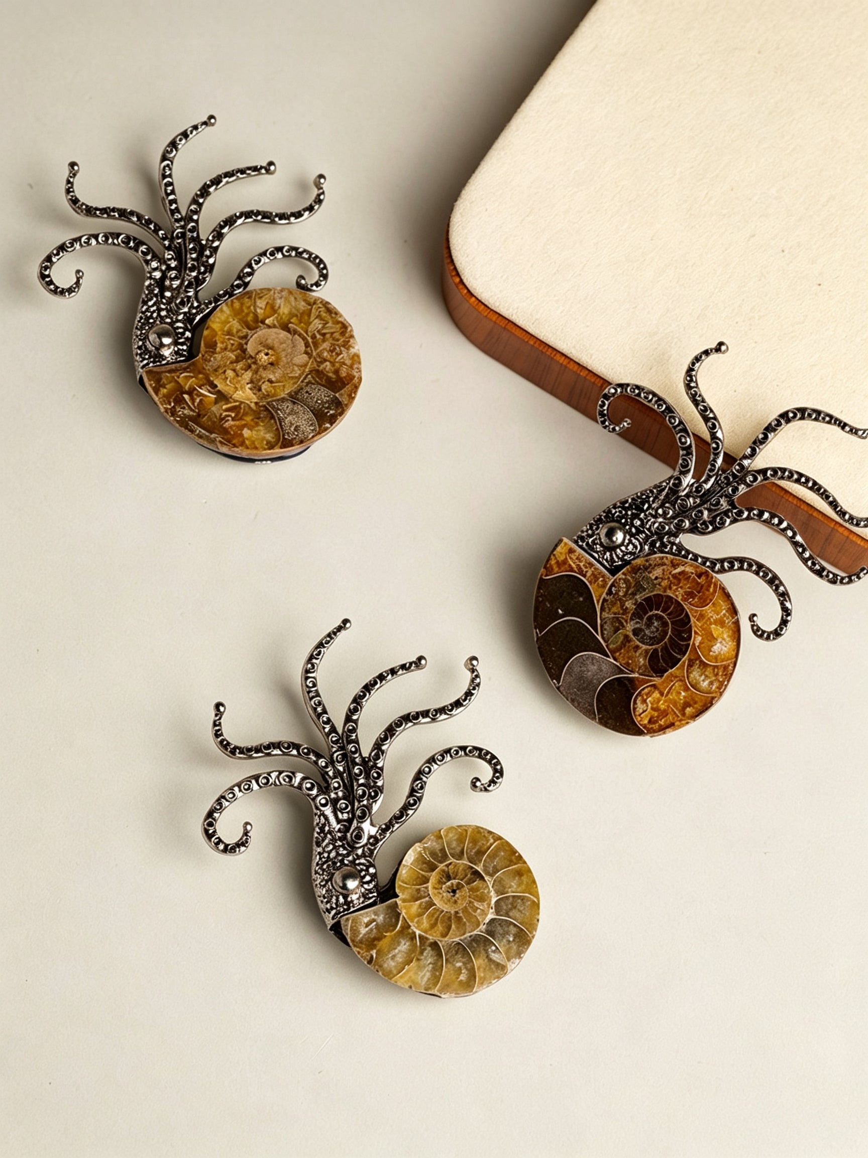 RYS Natural Ammonite Fossil Jewelry Brooch Necklace Earrings Set