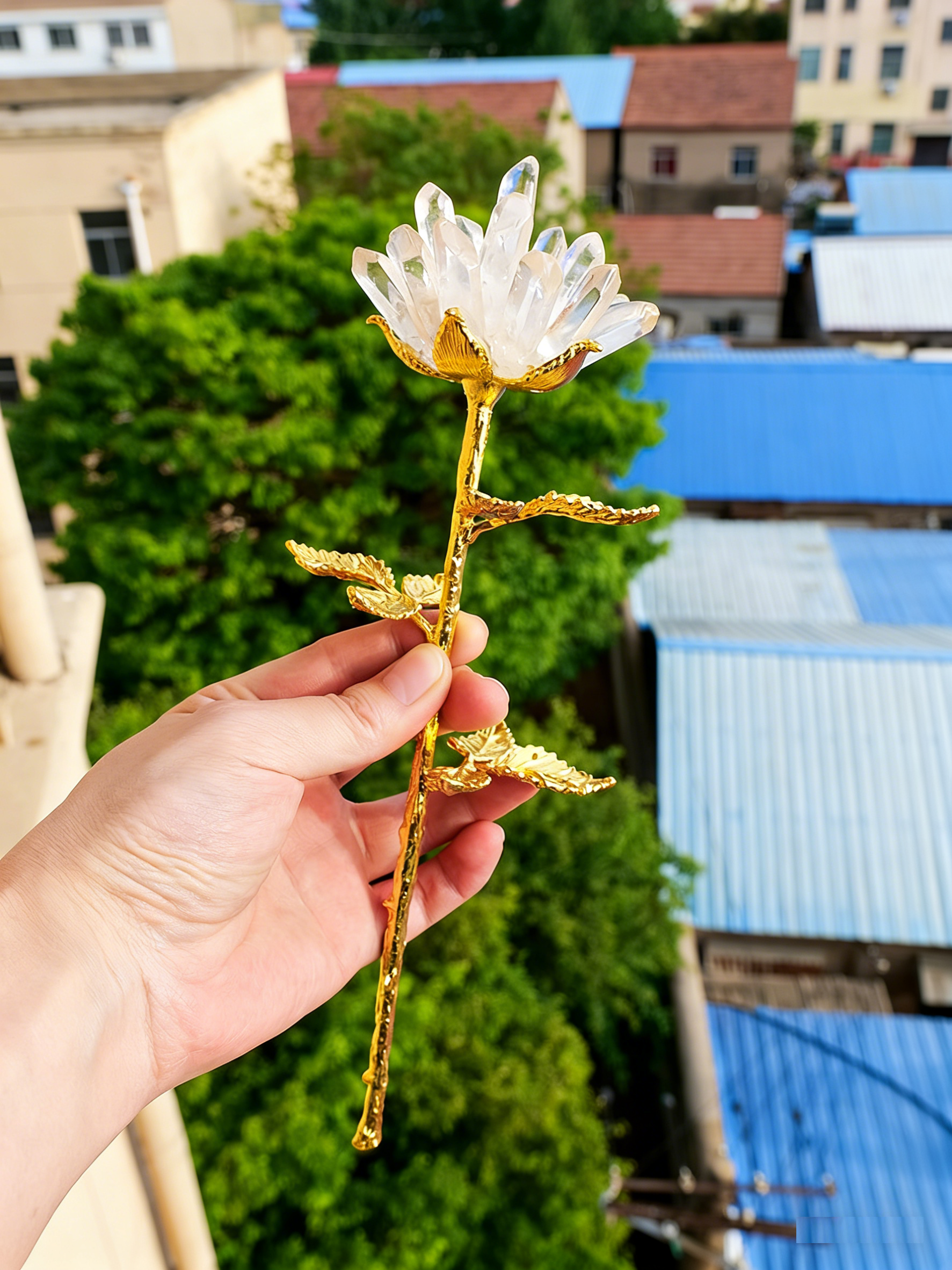 RYS Natural Clear Quartz Rose Crystal Flower | Raw Crystal Single Stem Flower Bouquet | Healing Crystal Gift for Home Decor