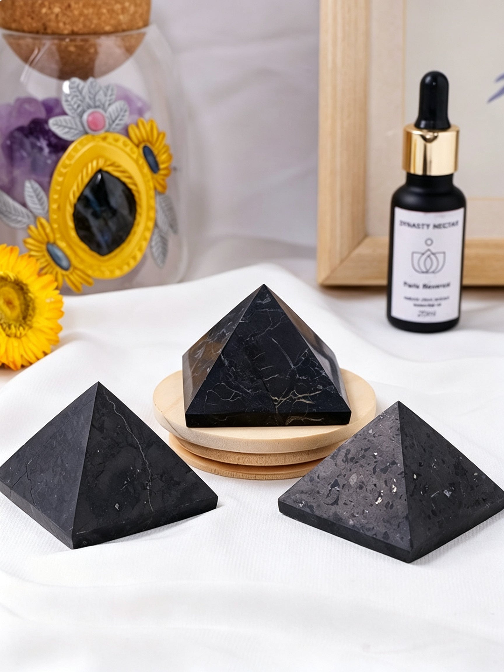 RYS Natural Russian Shungite Pyramid Ornament | Polished Raw Stone Crystal Decor (3/4/5cm)