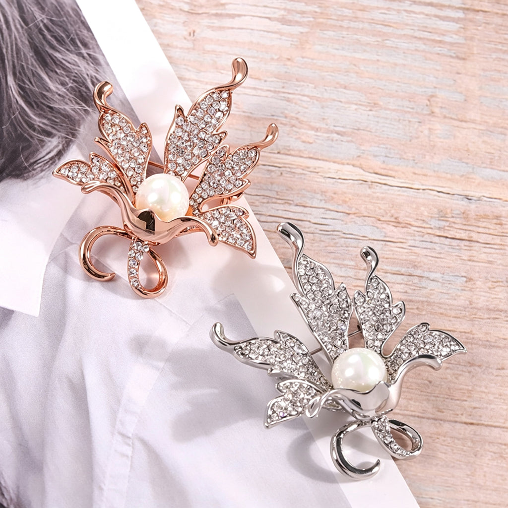 QZY Minimalist Maple Leaf Pearl Rhinestone Brooch, Electroplated Alloy Pin for Women Daily & Winter Outfits