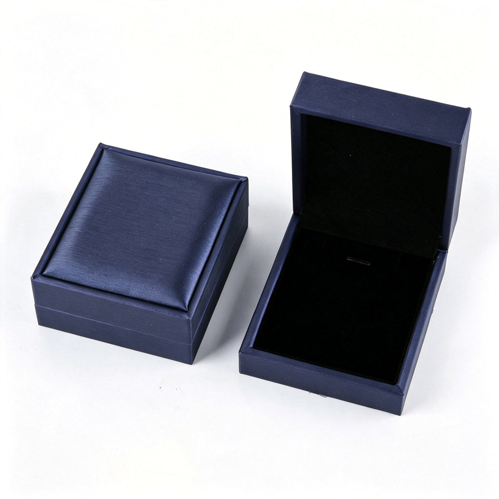 QZY Luxury Star Brooch Rhinestone Crystal Pin Elegant Coat Accessory