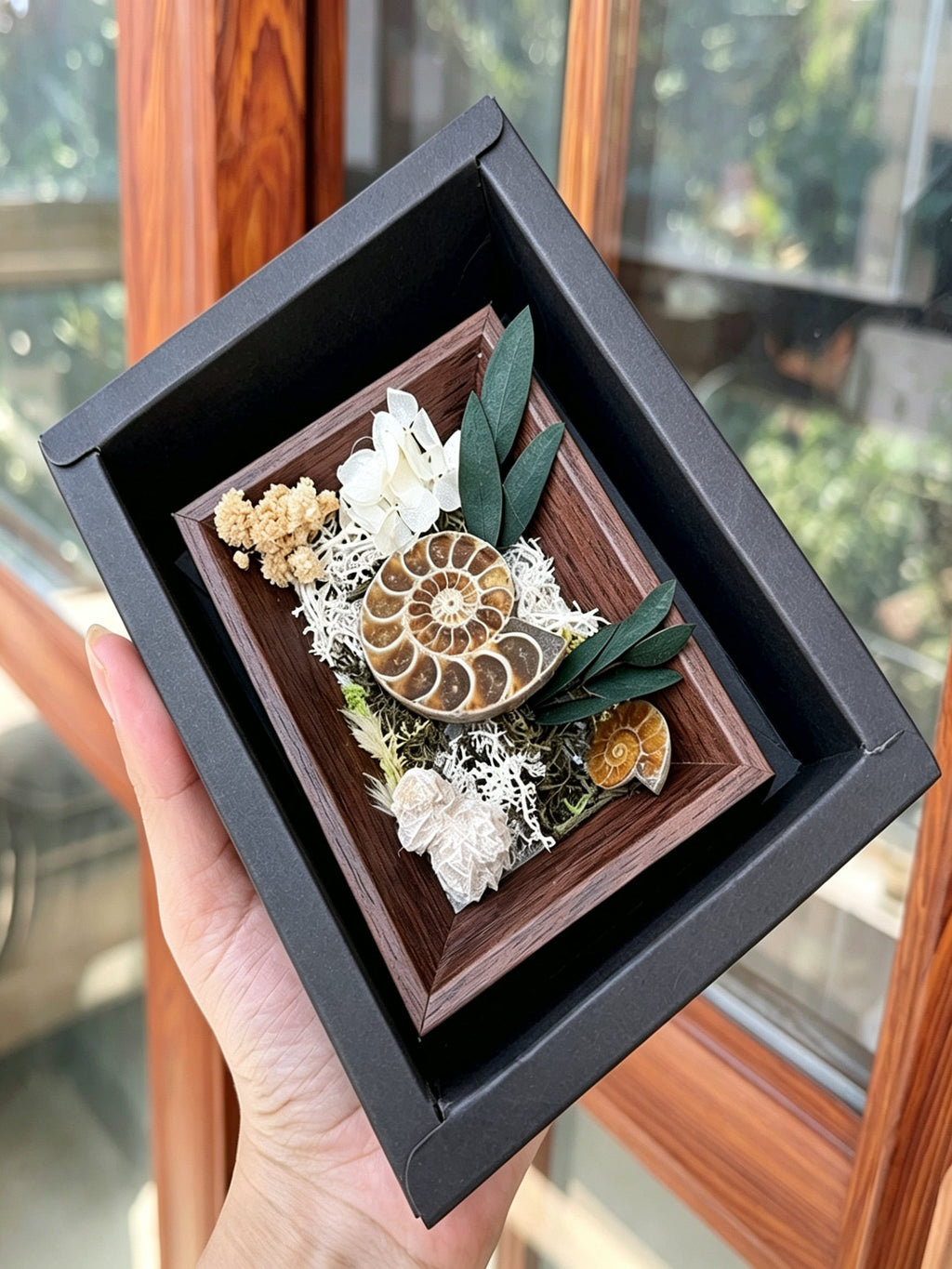 RYS 3-Inch Natural Crystal & Preserved Flower Photo Frame Ornament, Gift Box Set,Handcrafted Home Decor