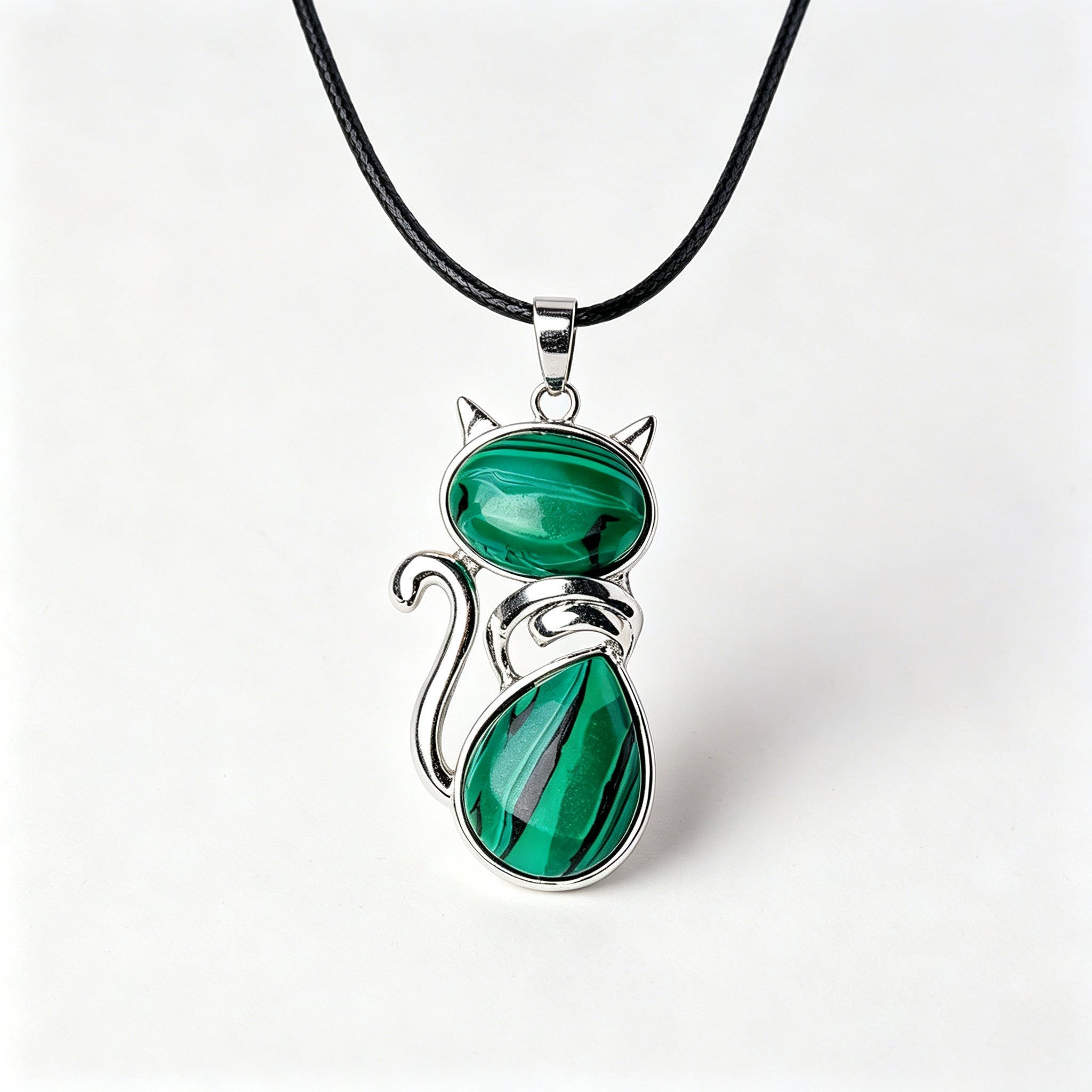 RYS Natural Crystal Gemstone Cat Pendant with Leather Cord